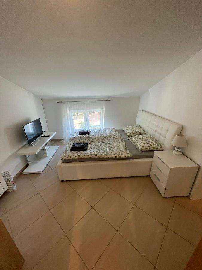 Apartments Christine Ουμάγκ Εξωτερικό φωτογραφία